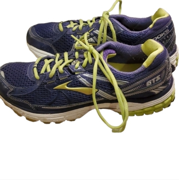 Brooks Adrenaline Gts Size 11 - Picture 1 of 11